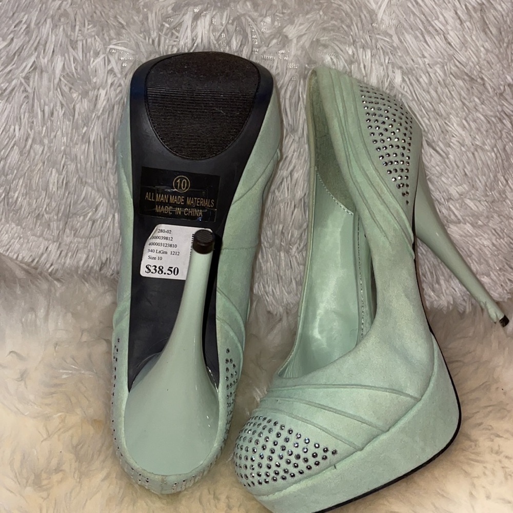 Mint green heels with rhinestones - Picture 3 of 5